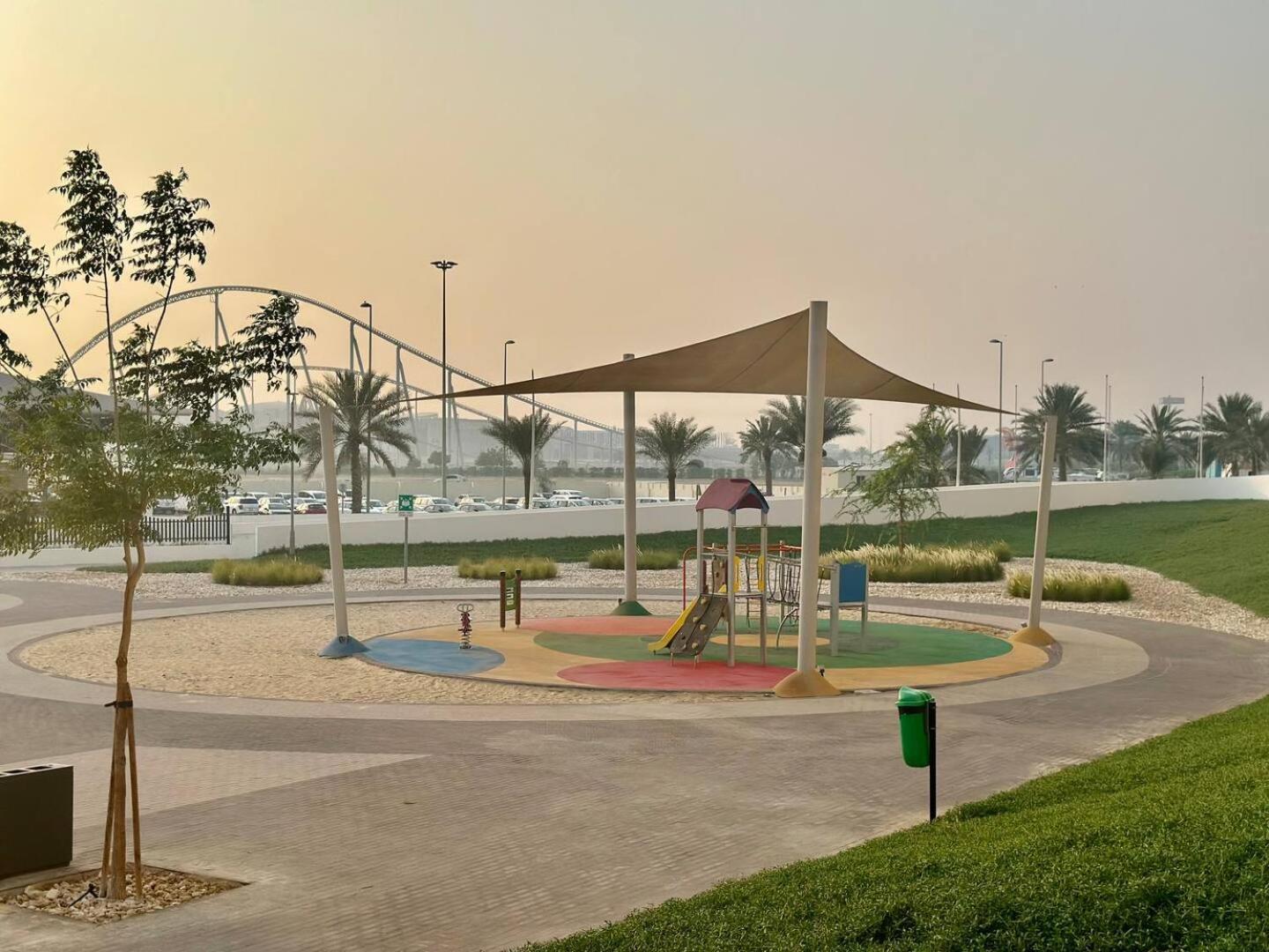 Glamorous 2bd Yas Island Apartment *